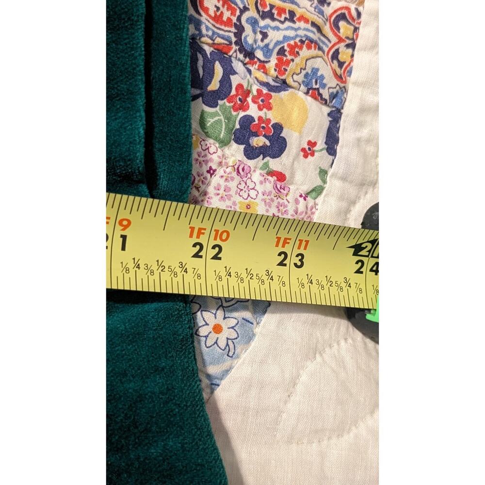 Vintage Homemade Green Velvet Embroidered Mtn. Scene Topper Juniors XS - Picture 15 of 16